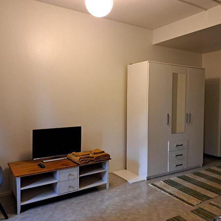 Ainola Hostel อาเมนลินนา ภายนอก รูปภาพ